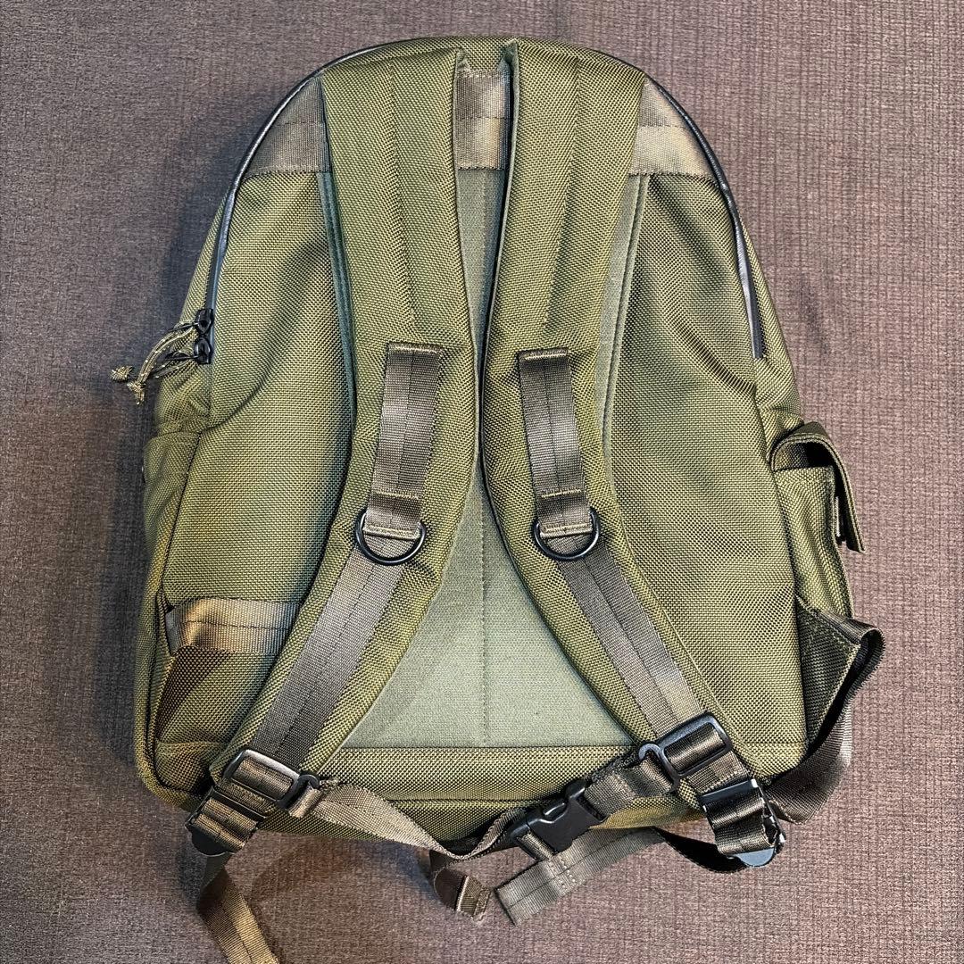 大幅値下げ！吉田カバンPORTER EXPLORER DAYPACK(M)