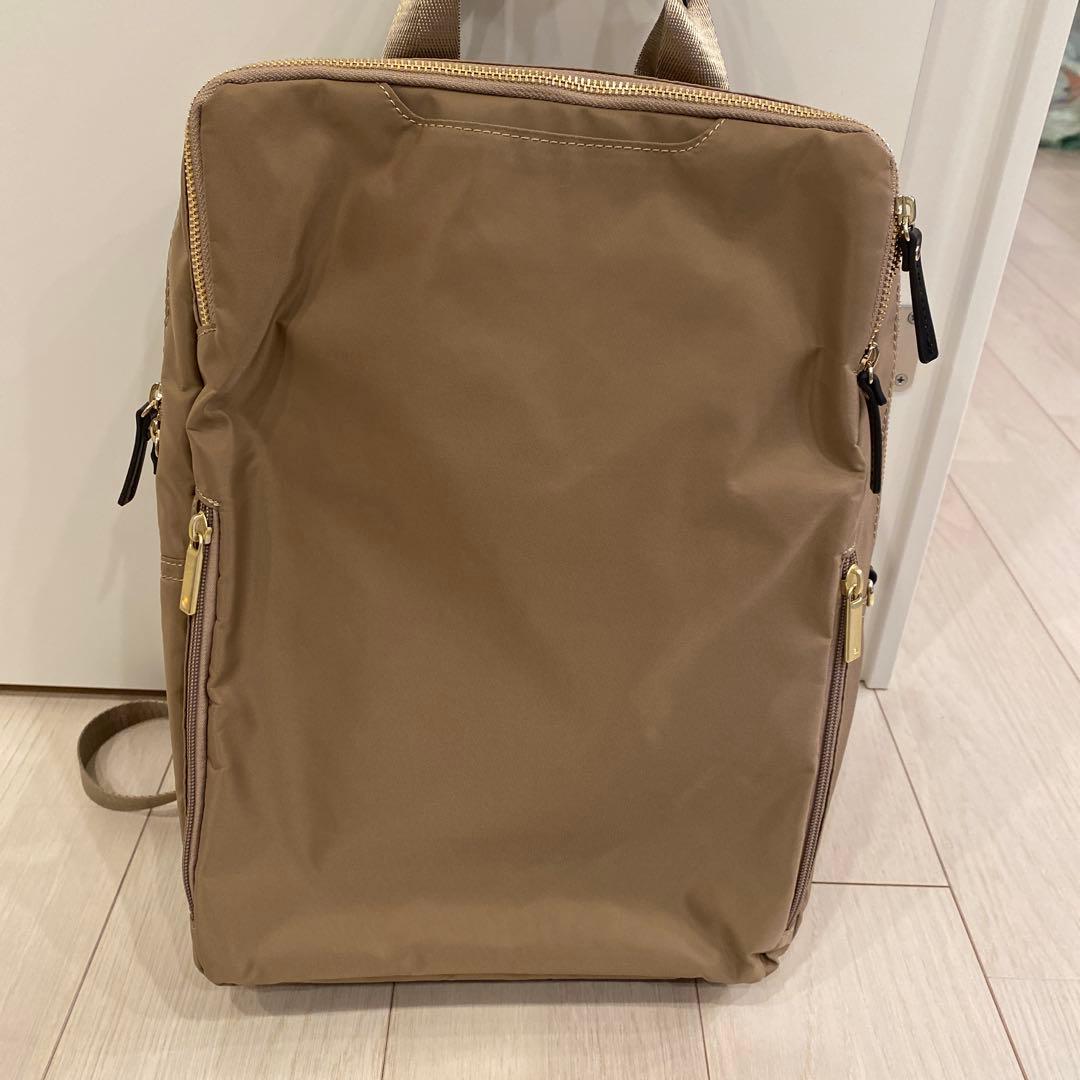 ace ベージュ ビジネスバッグ 2つのジッパー付き