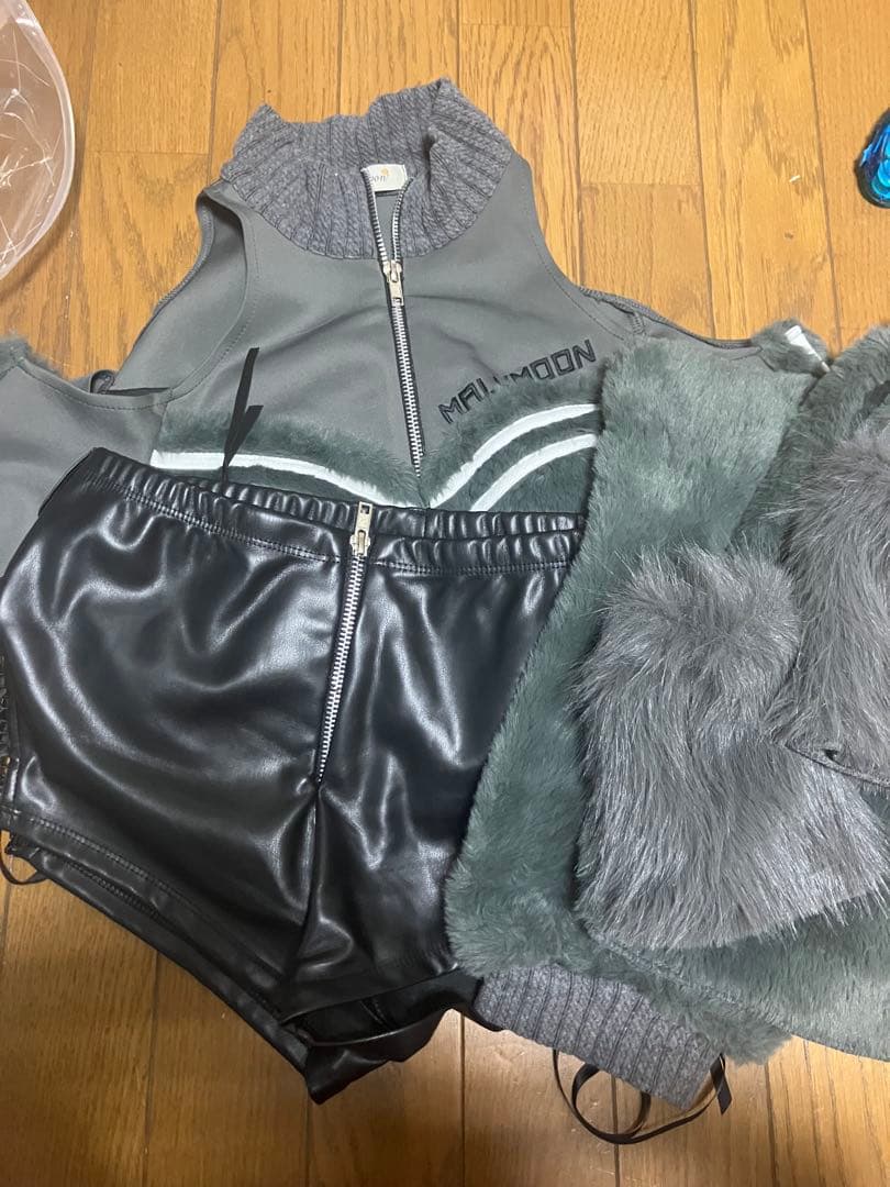 【グレー】セクシーサイドクロスレザーウルフ11点セット【Malymoon】