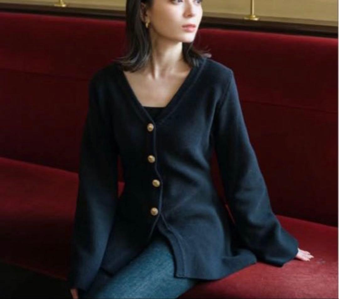 コメントください〜＾＾ 新品タグ付き✨アニュアンス ウエストシェイプペプラ