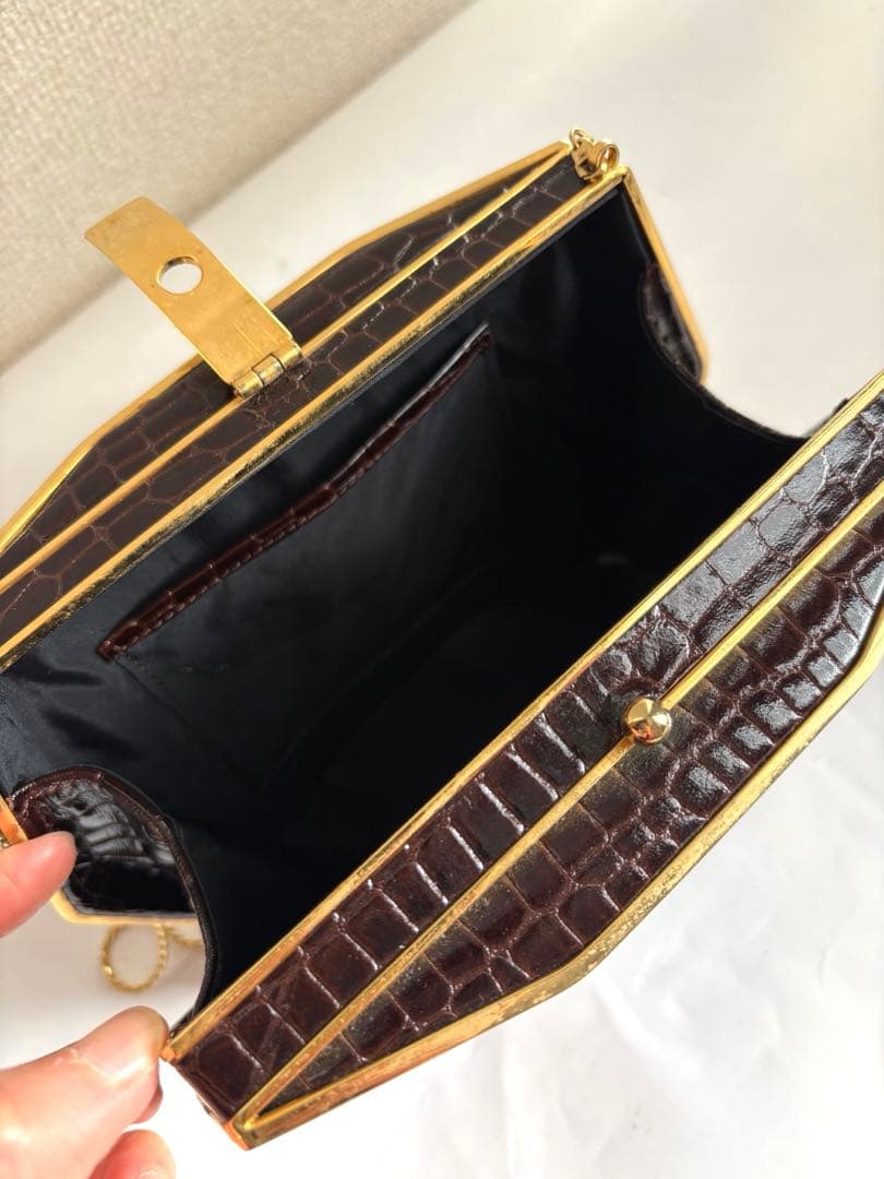 クロコダイル風ダークブラウンバッグ　パーティー