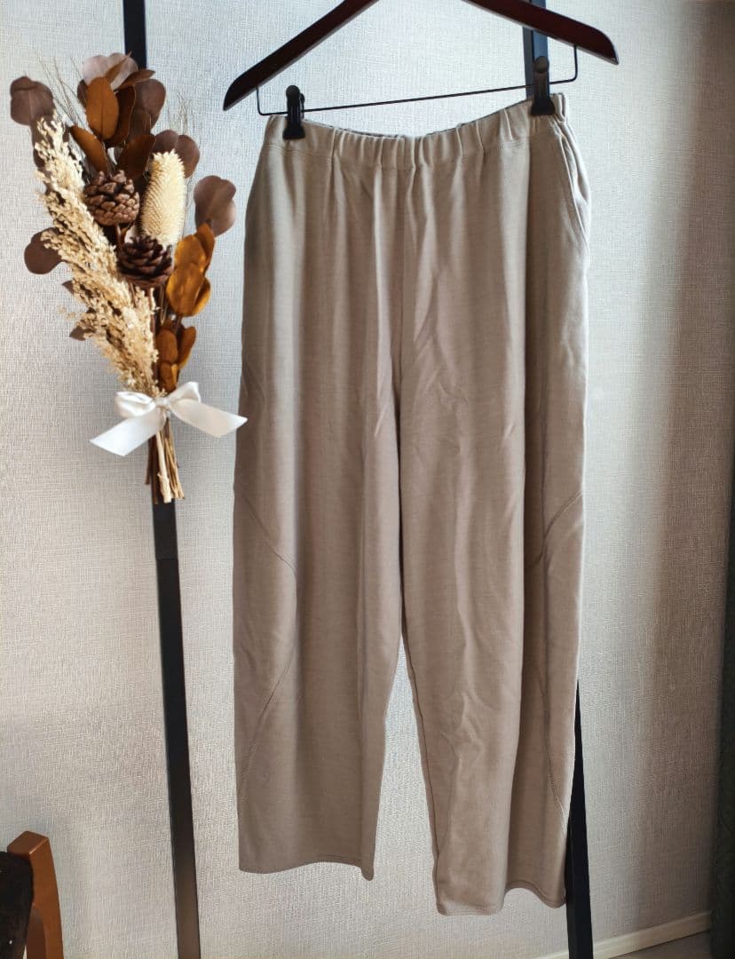 美品✴ヨーガンレール✴素敵♪バルーンパンツ　上質ウールシルク　日本製　M