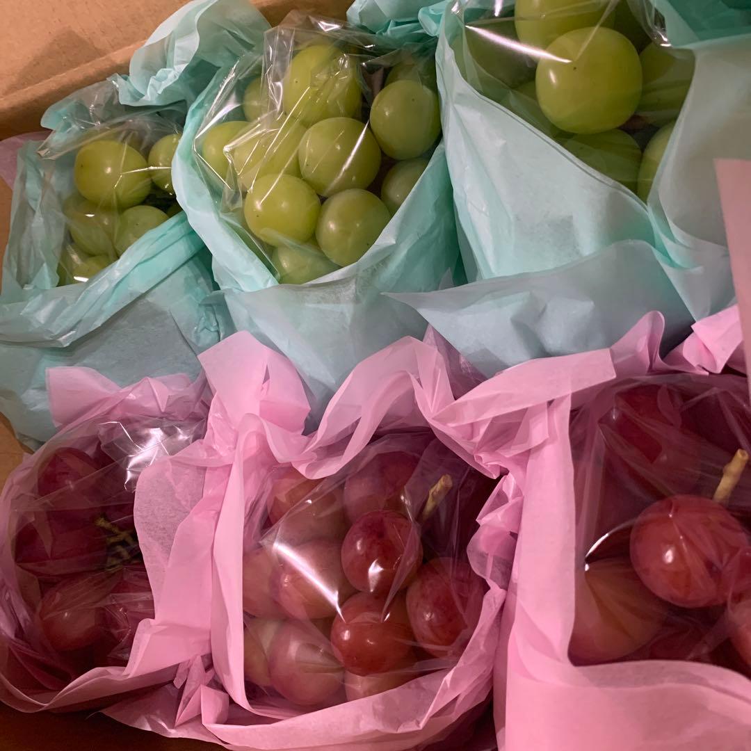 ①信州　葡萄おまかせBOX （4キロ箱2セット」）