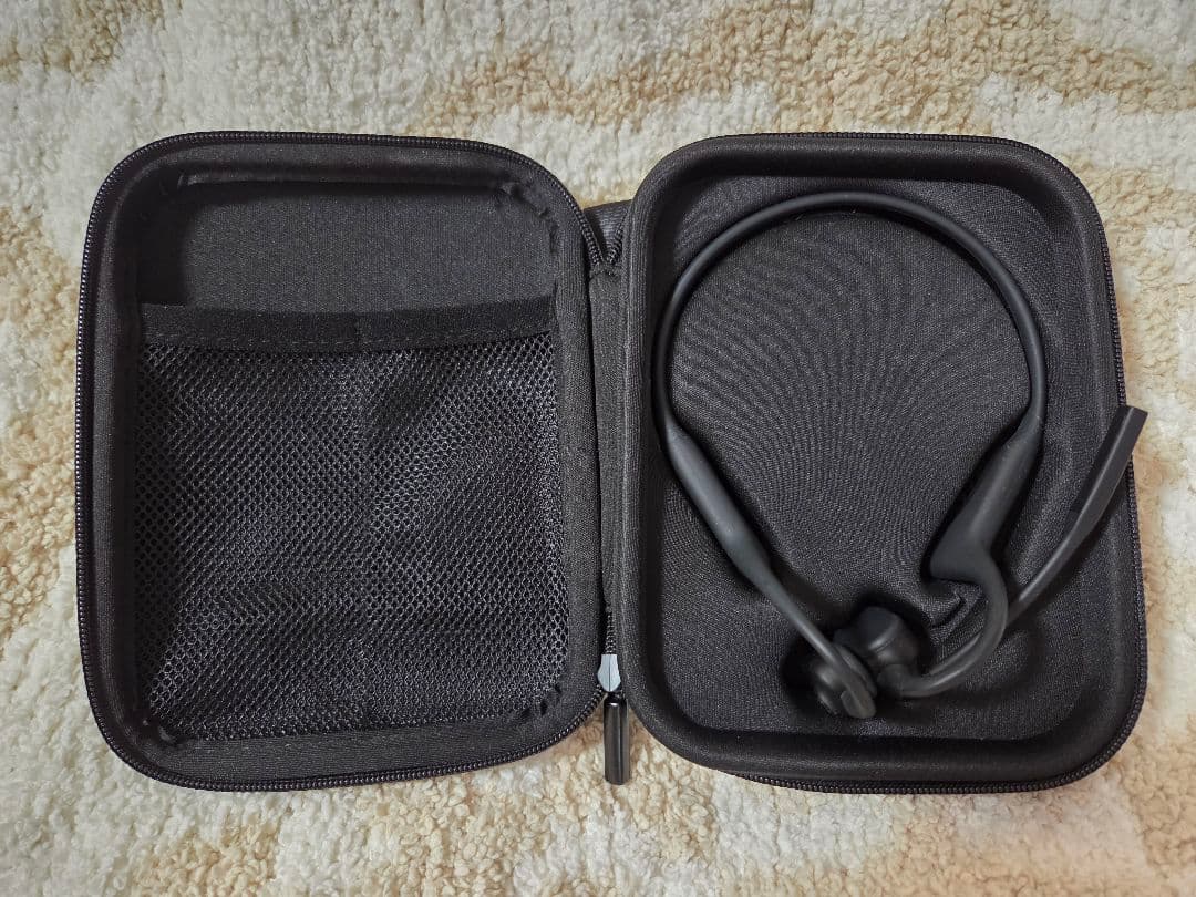 SHOKZ OPENCOMM 骨伝導ワイヤレスヘッドセット ブラック