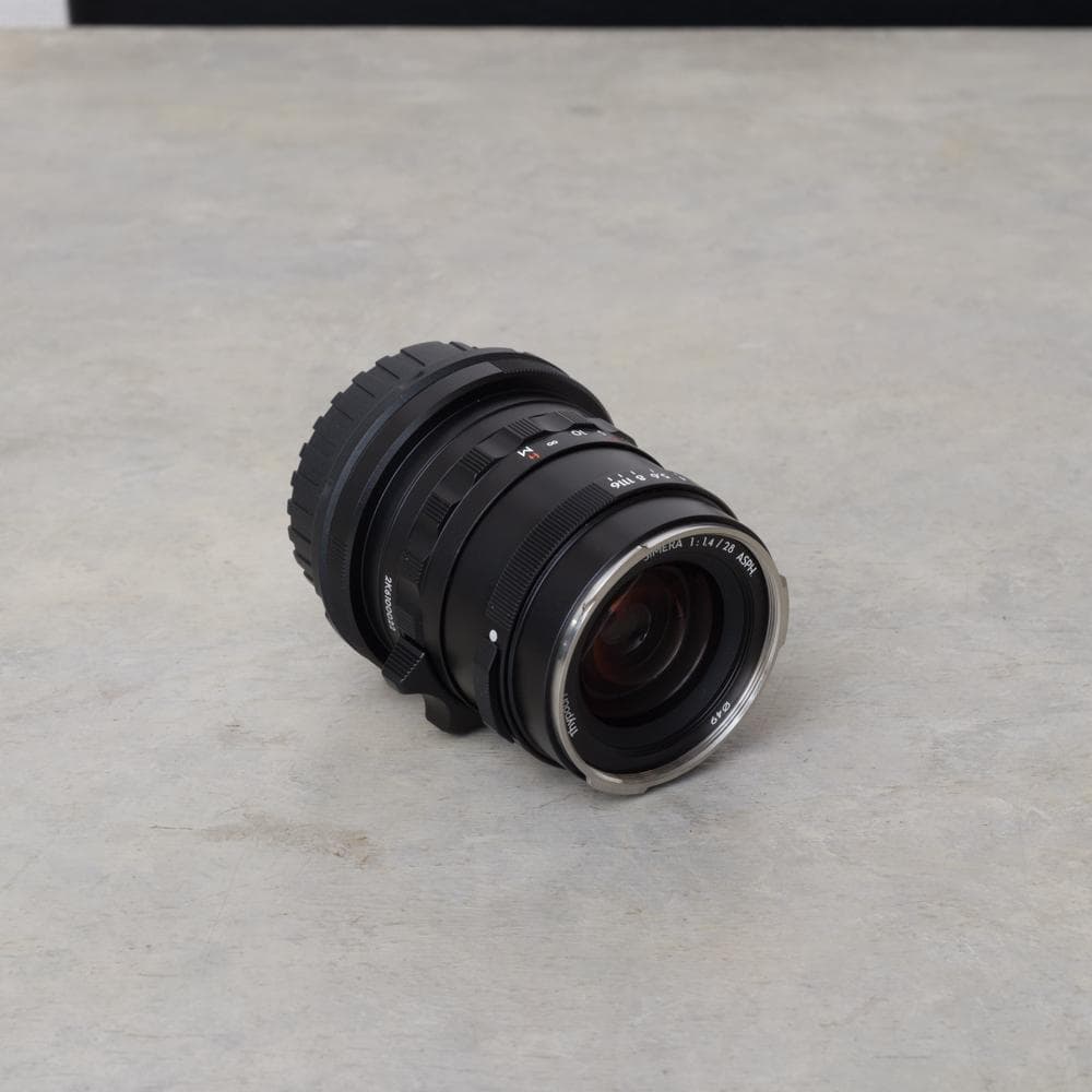 Thypoch SIMERA 28mm f1.4 ASPH レンズ