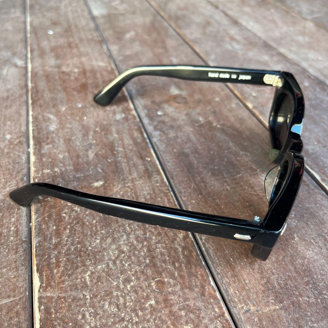 EFFECTOR FUZZ-Sブラック サングラス ケース付き　エフェクター