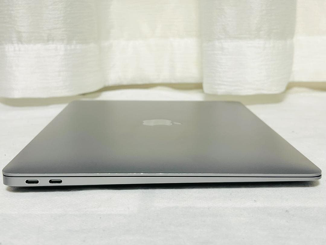 ★MacBook Air 13 2020★M1 8コア/16GB/512GB