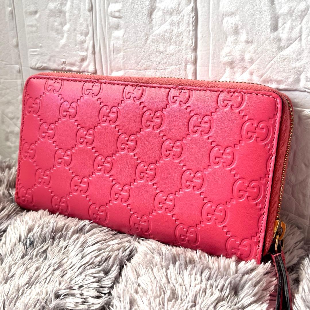 美品✨GUCCI シマ　ラウンドファスナー　ピンク　長財布　レディース