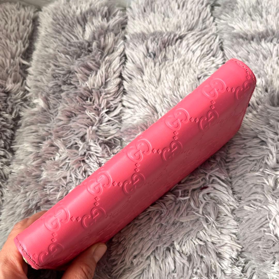 美品✨GUCCI シマ　ラウンドファスナー　ピンク　長財布　レディース