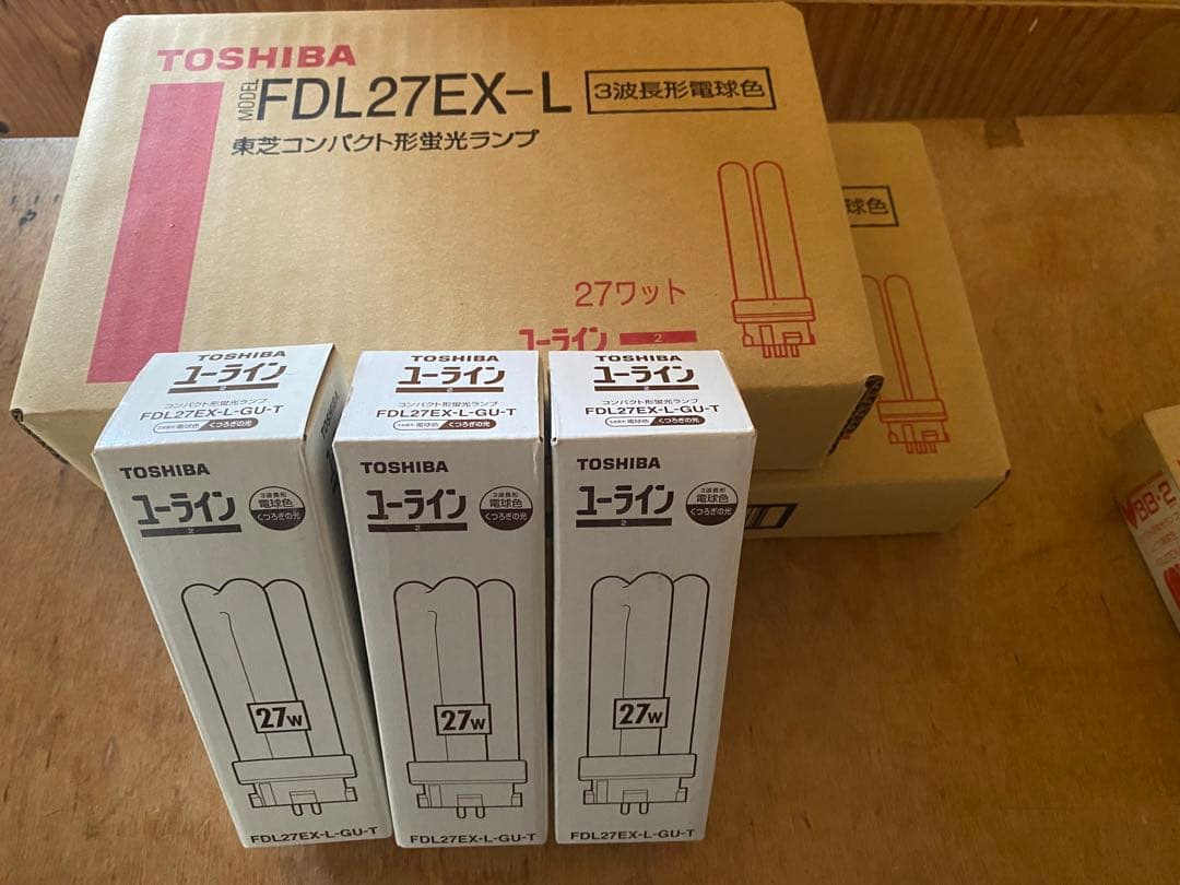 TOSHIBA MITSUBISHI FDL27EX-L 蛍光灯　計15本
