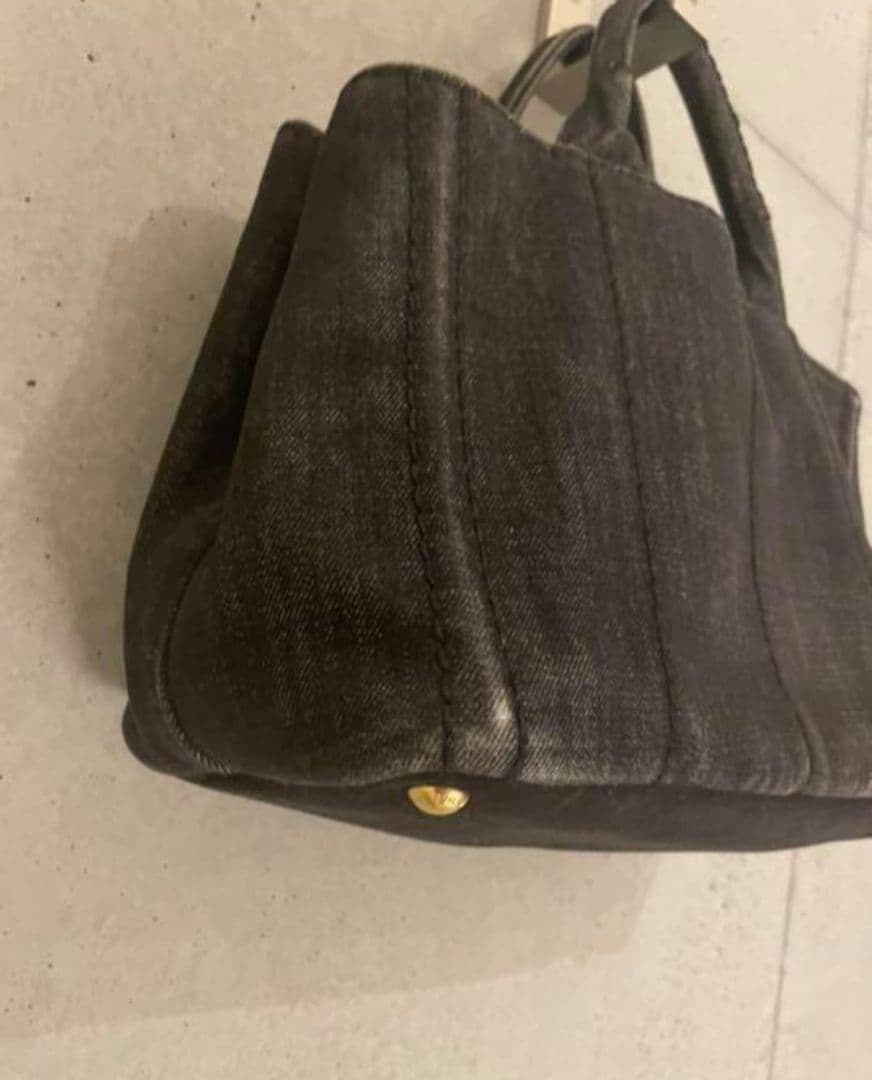 prada バッグ　カナパ　S　ブラックデニム