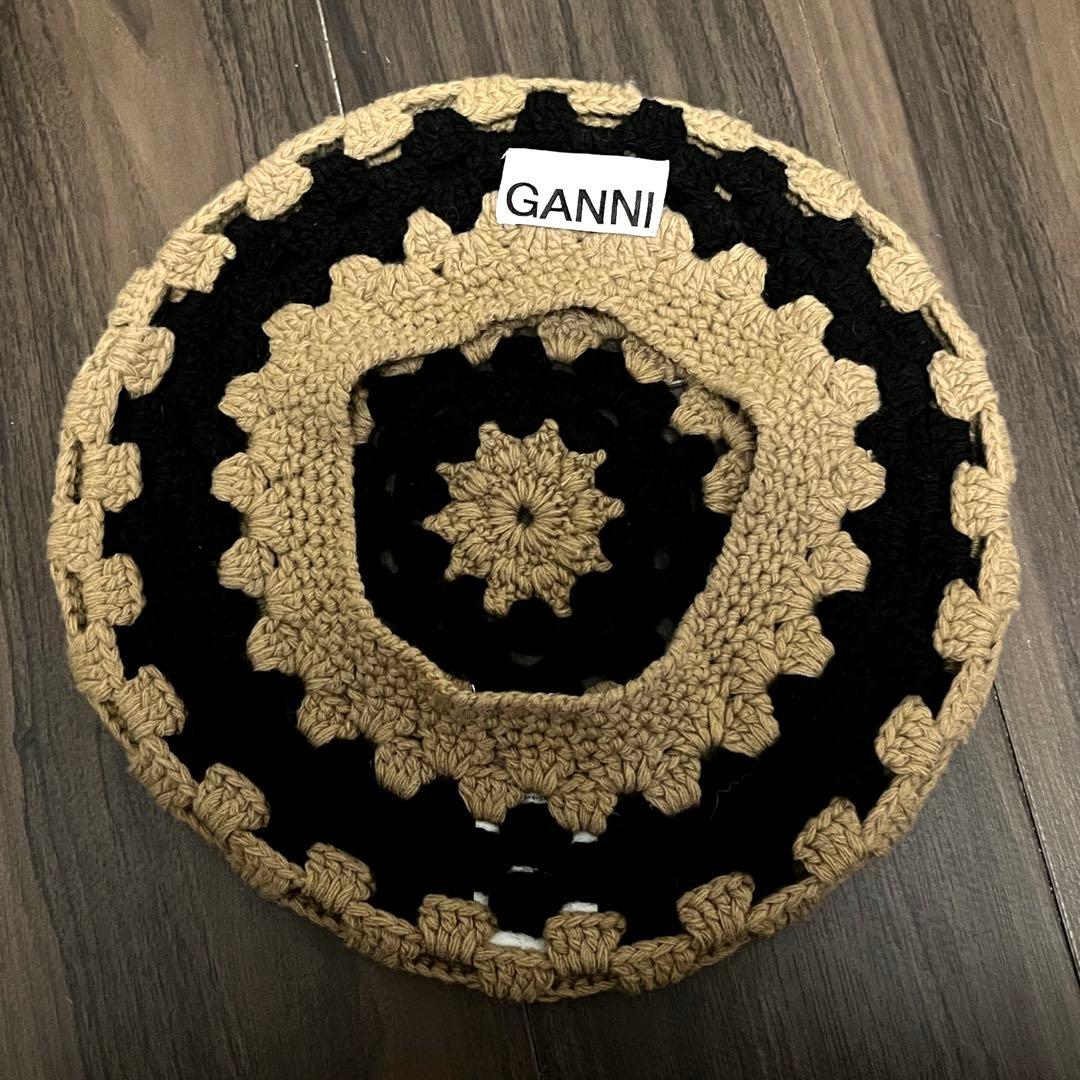GANNI ベレー帽 ベージュ/ブラック