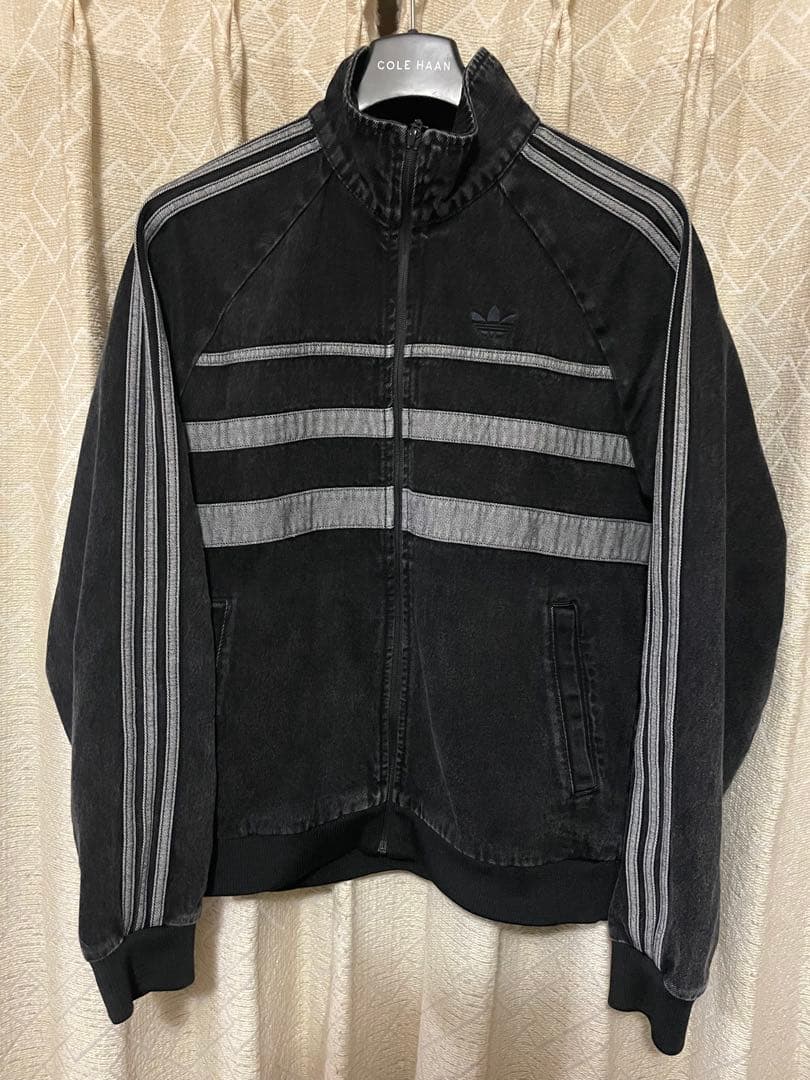 定価19000円　新品未使用　adidas ブラック　デニムジャケット　X L