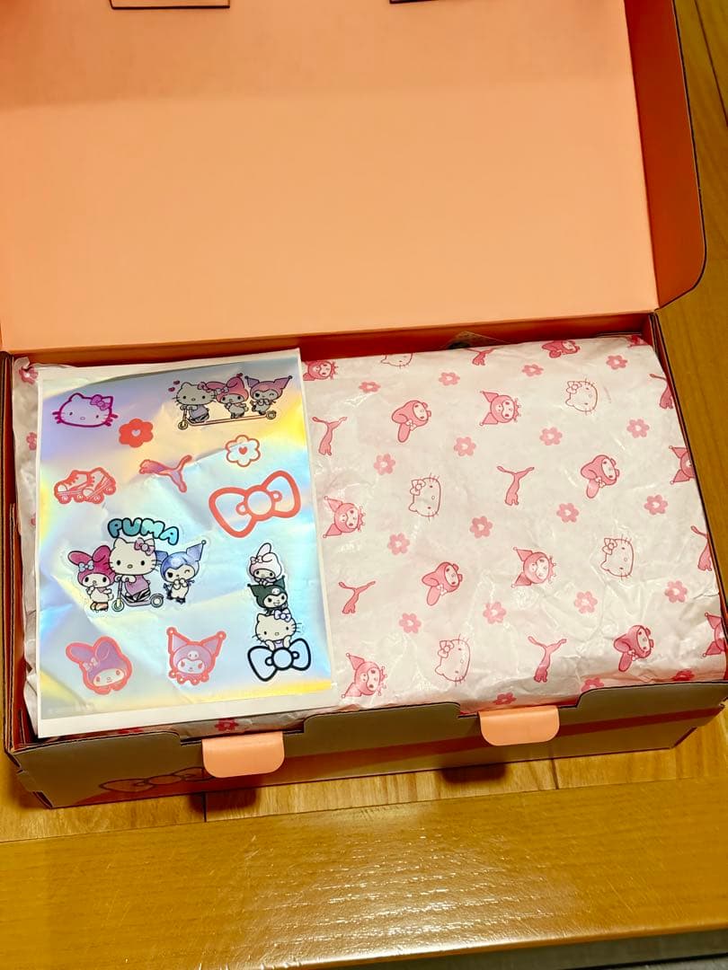 未使用　プーマ PUMA x ハローキティ 21cm 401411 01