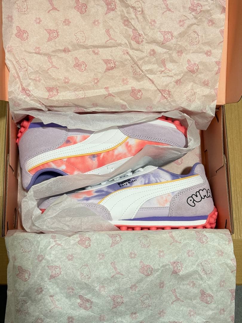 未使用　プーマ PUMA x ハローキティ 21cm 401411 01