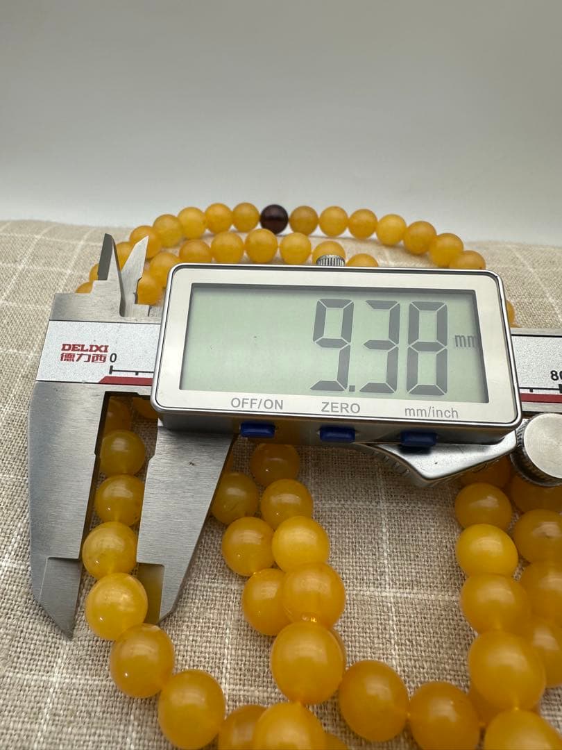 ☆天然☆ バルト海産 天然アンバー 琥珀 蜜蝋ネックレス アクセサリー 綺麗美品