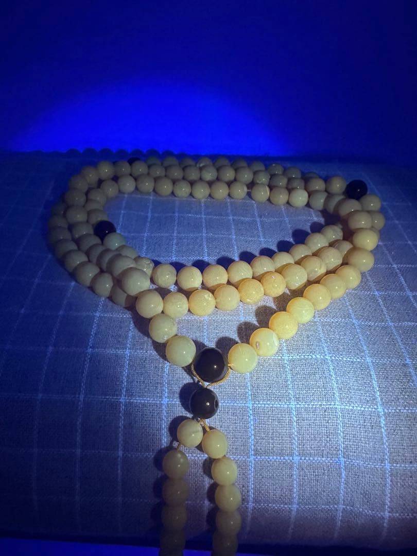 ☆天然☆ バルト海産 天然アンバー 琥珀 蜜蝋ネックレス アクセサリー 綺麗美品