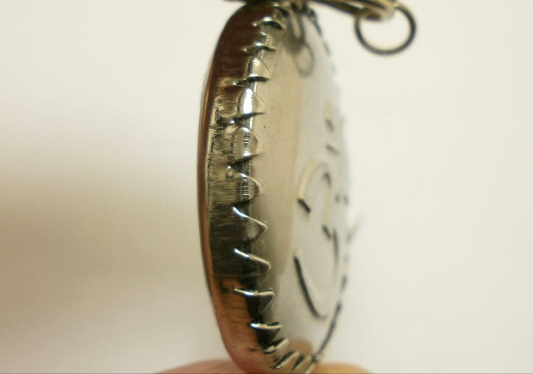 シヴァ神 オーム ペンダント アルダナリシュワラ ＜シヴァ神と藤井風＞