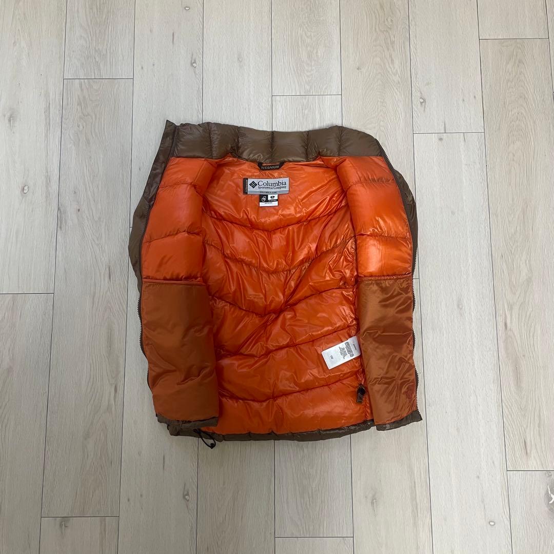 【大人気❗️】Columbia ブラウン ダウンジャケット　S
