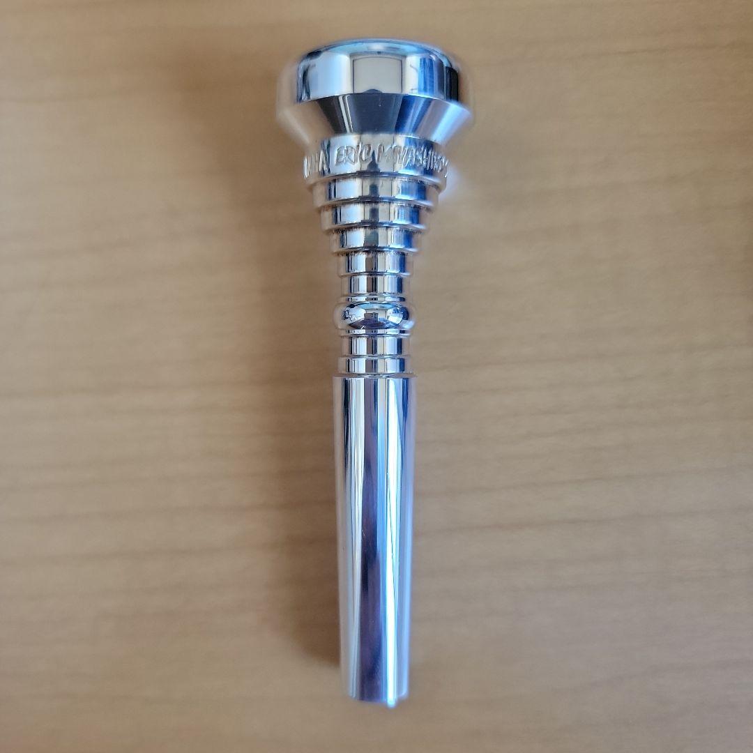 トランペットマウスピース　エリック・ミヤシロモデル　TR-EM2-MK2