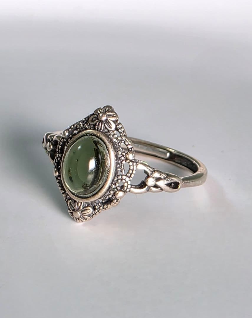 モルダバイト　リング　Silver925　フリーサイズ