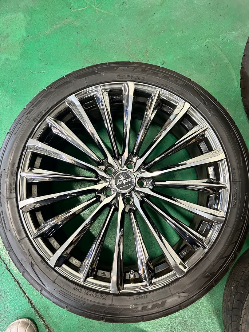 【美品】クレンツェ ヴィルハーム 22インチ　265/40R22 4本セット