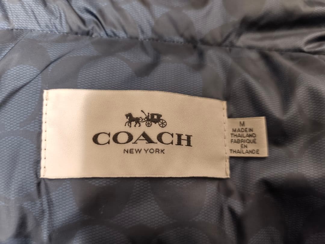 COACHダウンジャケット フード付き