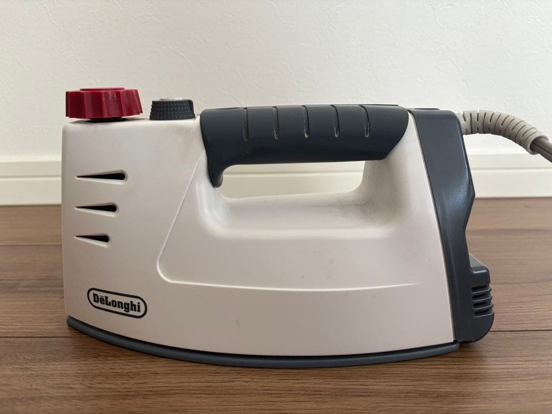 デロンギ ボイラー内蔵型スチームアイロン 6299/2N 　動作確認済み〇