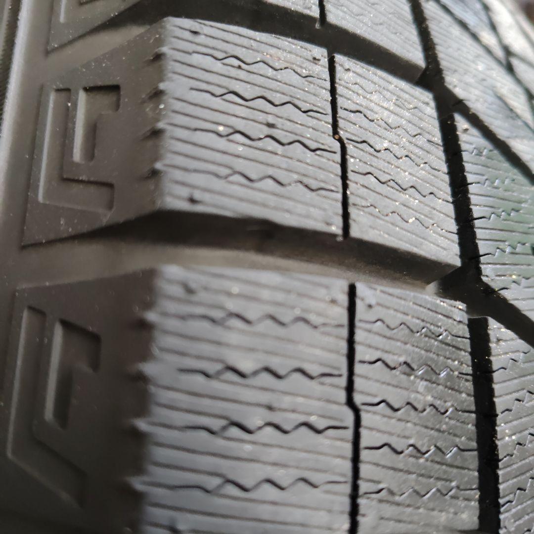 ヴェルファイア40 スタッドレスタイヤホイールセット美品1本　225/65R17