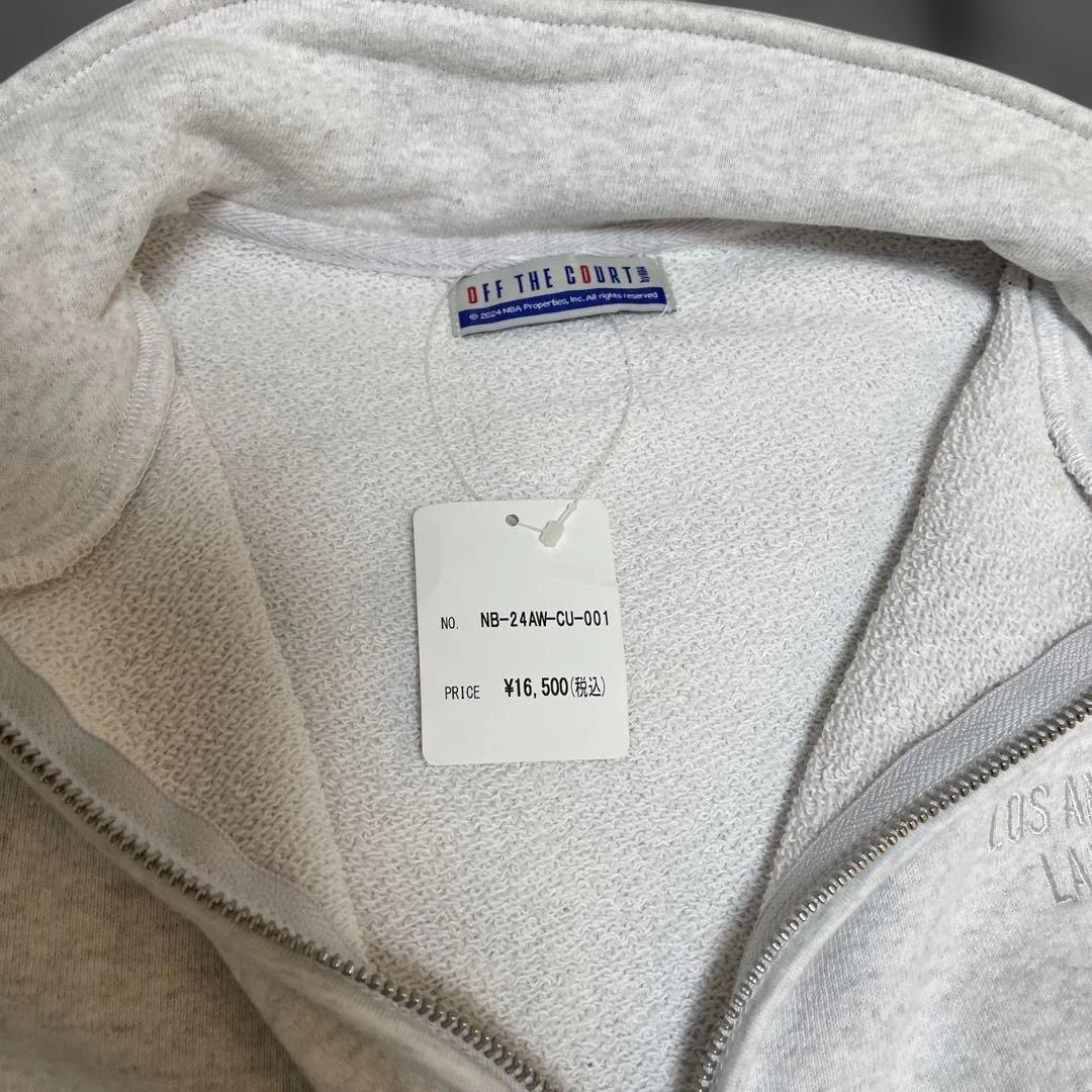 NBAレイカーズ　トレーナーハーフジップ