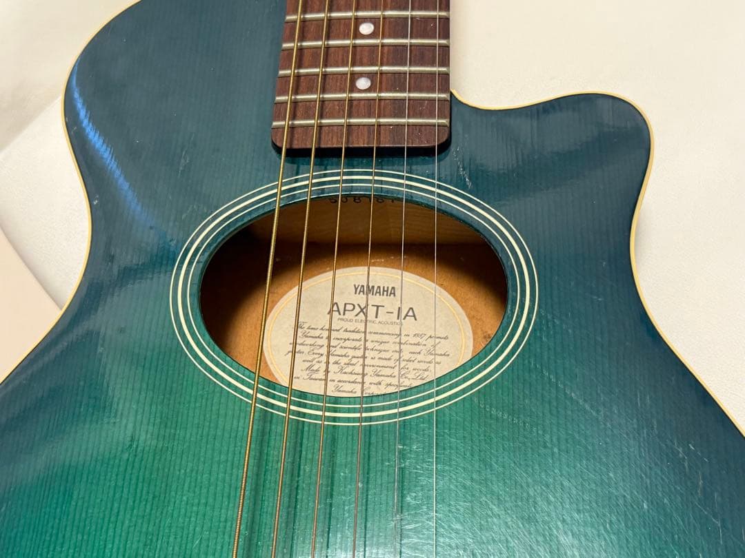 YAMAHA ヤマハ　アコースティックギター　APXTーⅠA グリーン