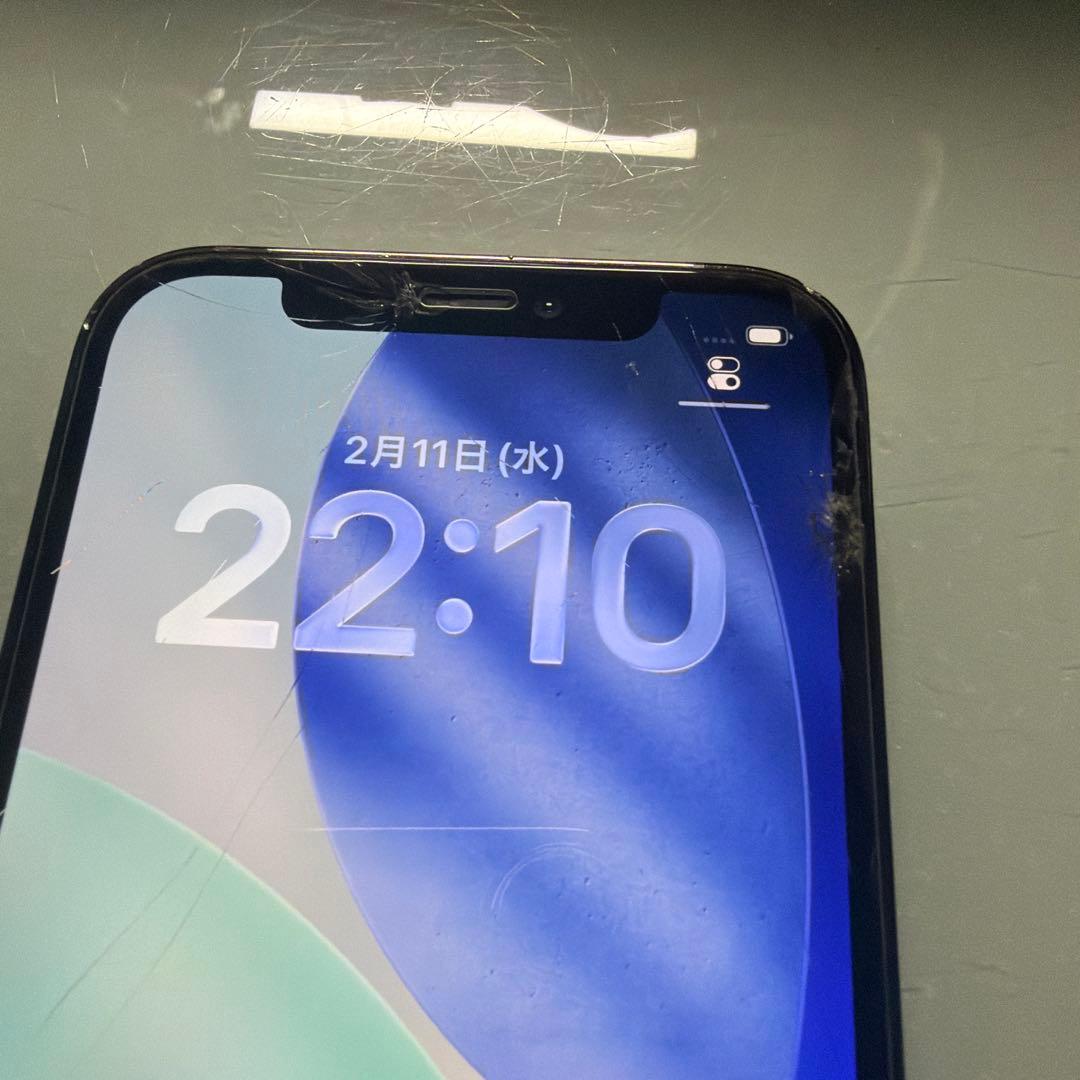 iPhone 12 Pro 256GB グラファイト 画面割れあり