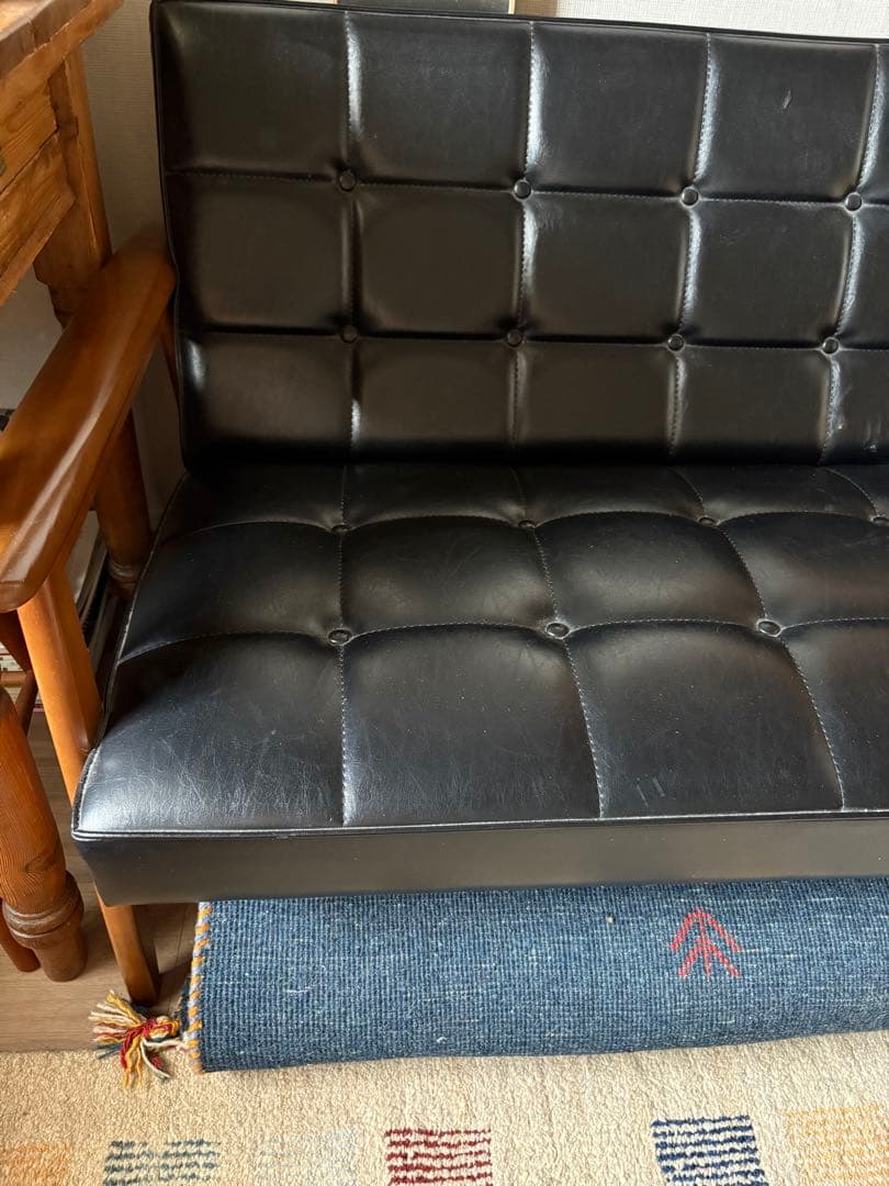 カリモク60 Kチェア 2シーター・スタンダードブラック　ソファ　最終価格です