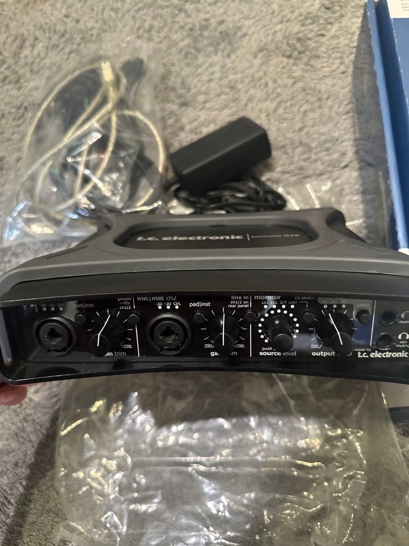 t.c. electronic konnekt live 本体