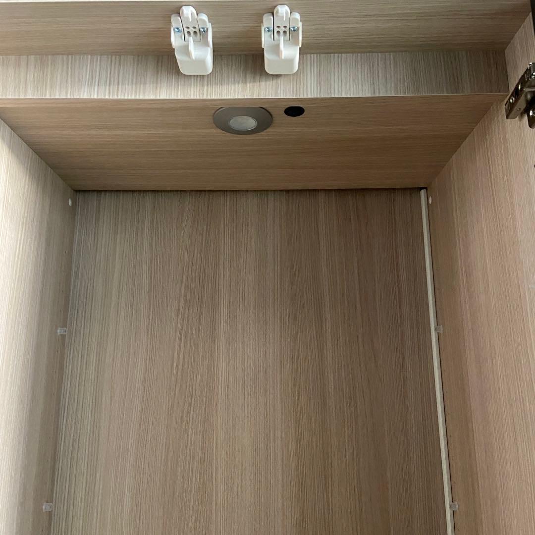 モデルルーム展示品⭐️パモウナ　Pamouna キュリオケース　LEDショーケース