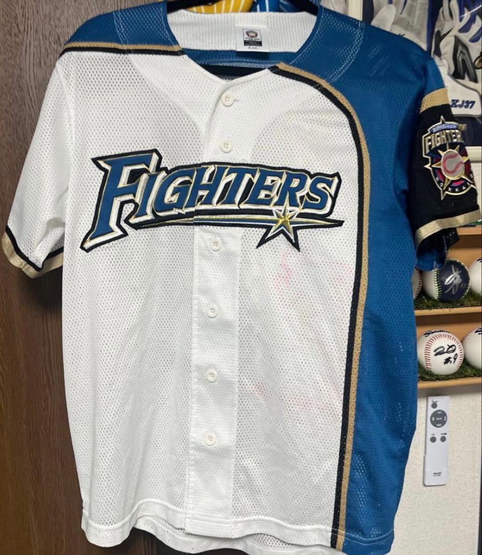 日本ハムファイターズ　西川遥輝　2017 最多盗塁 タイトル獲得 ユニフォーム