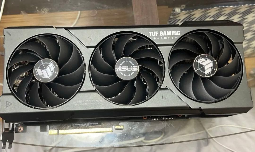 グラフィックボード・グラボ・ビデオカード ASUS TUF Gaming GeForce RTX 4060 Ti 8GB