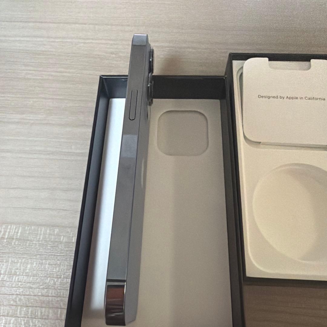 【中古箱あり】iPhone13ProMax256gシエラブルー