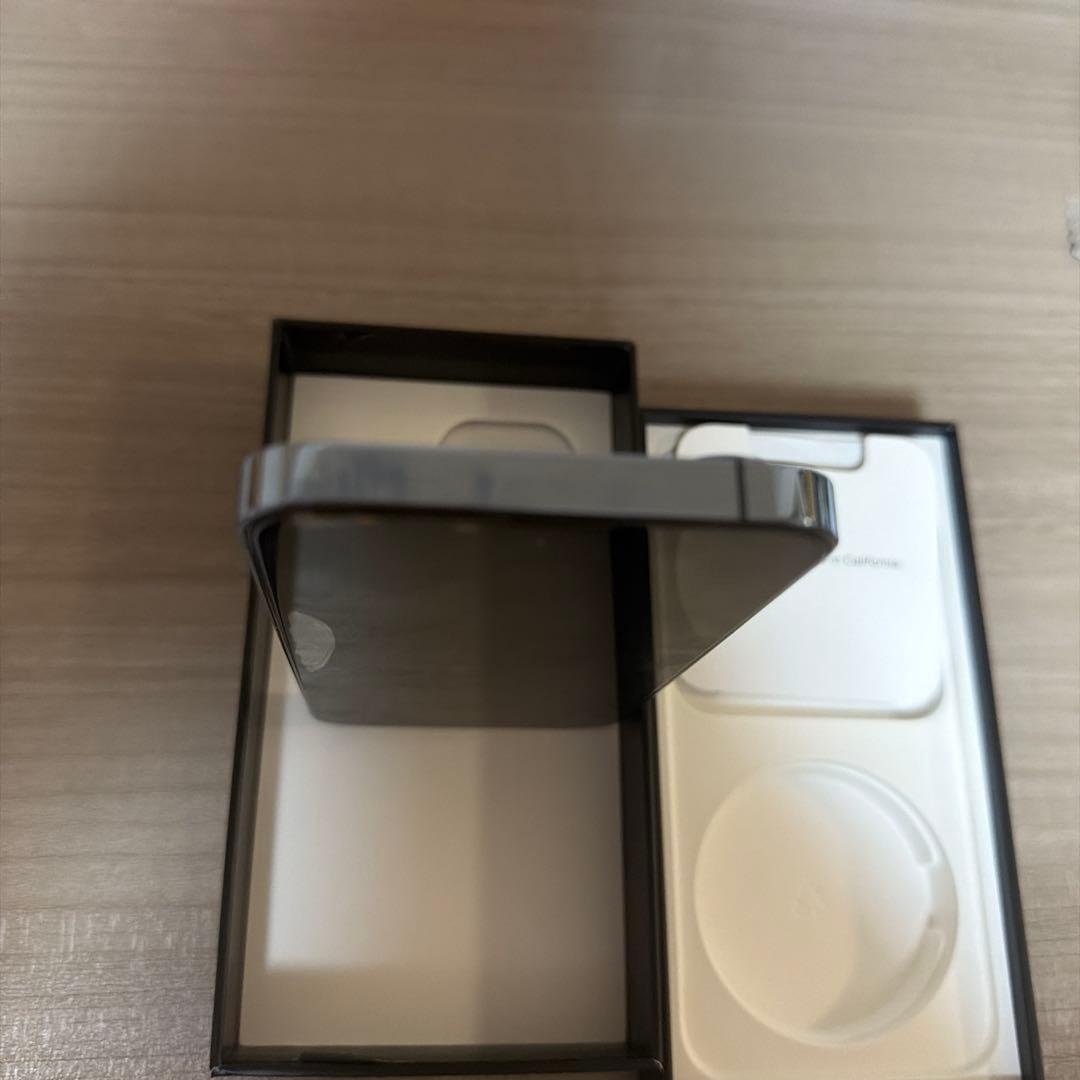 【中古箱あり】iPhone13ProMax256gシエラブルー