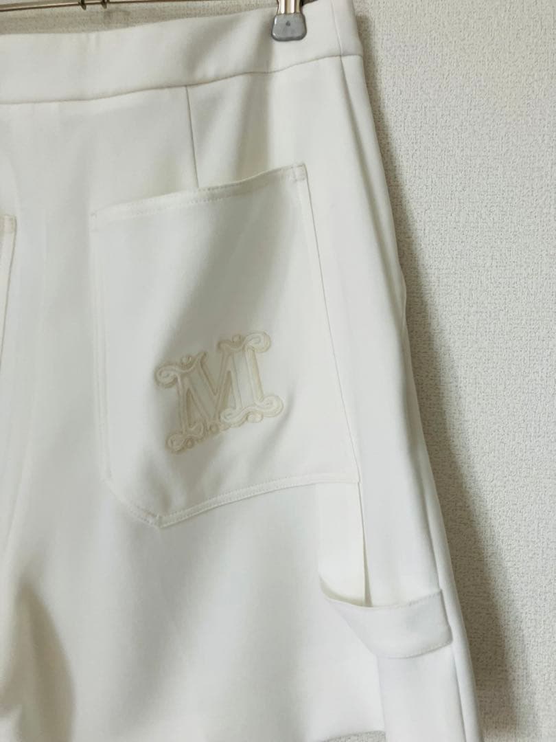MaxMara（マックスマーラ）ショートパンツ ホワイト　新品