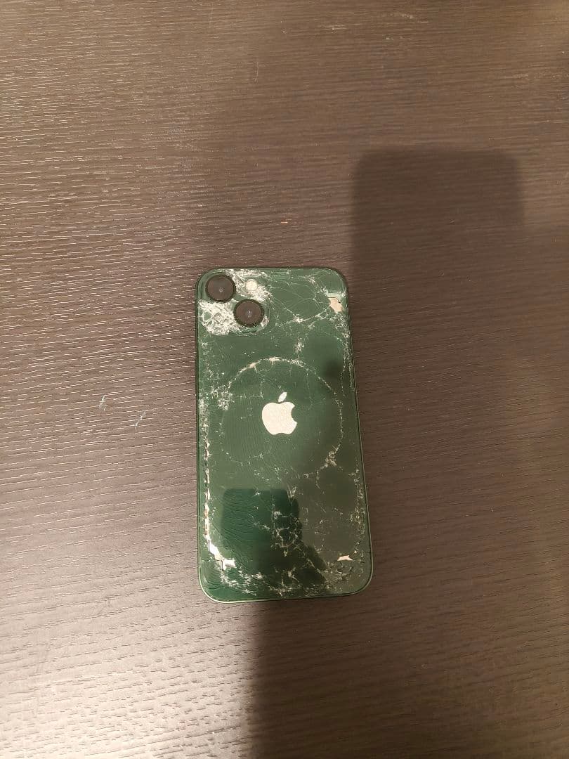 Apple iPhone 13 グリーン 本体　ジャンク品