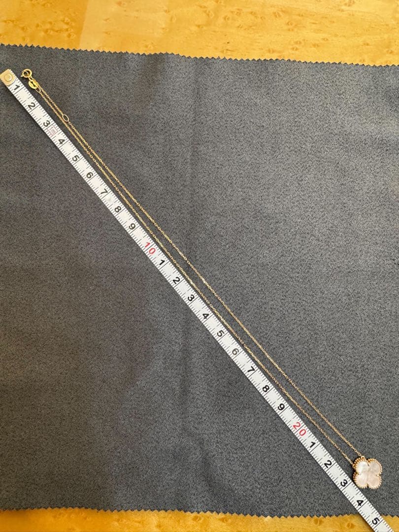 早ちゃんです。 K18 ゴールド 四つ葉のクローバーネックレス