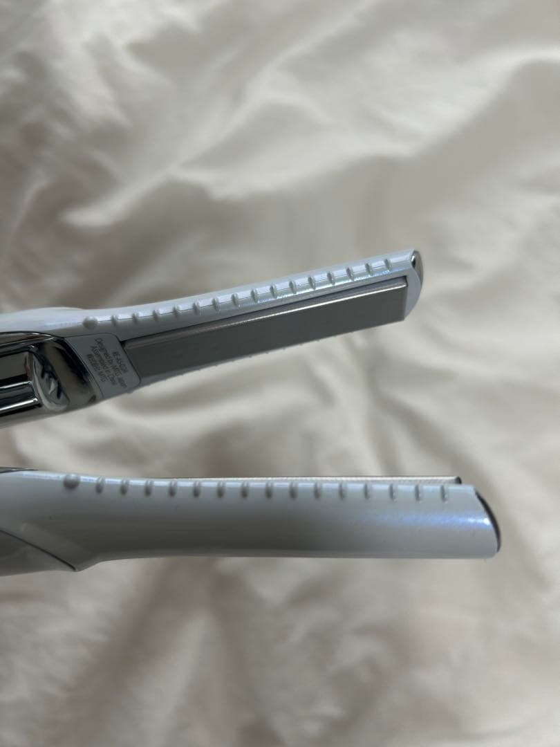 【らち】リファ　フィンガーアイロン