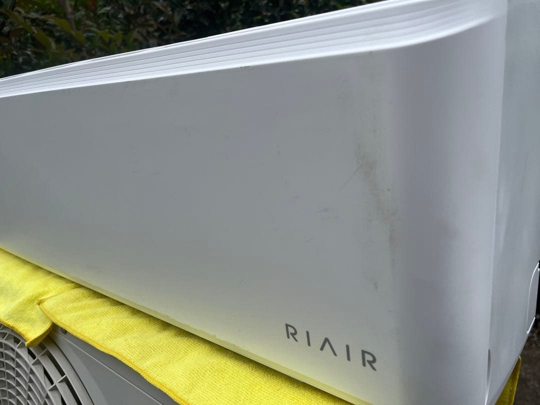 エアコンほぼ新品　RIAIR 2023年製　6畳　YHA-S22N