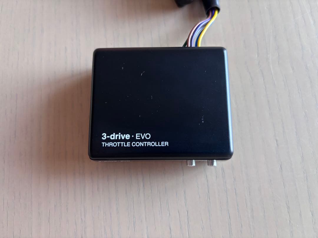 3-drive EVO スロットルコントローラー