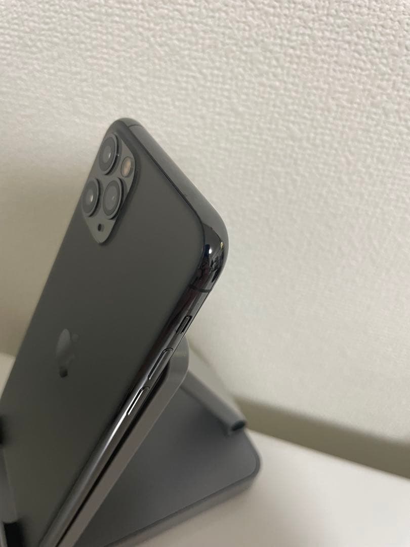 即購入可iPhone 11 Pro 64GB SIMフリー　おまけ付き