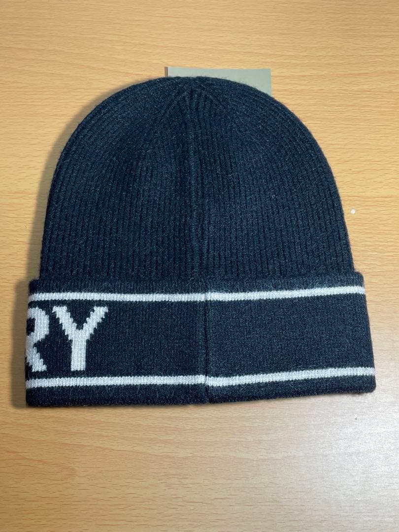 BURBERRY BLACK ニット帽　未使用品