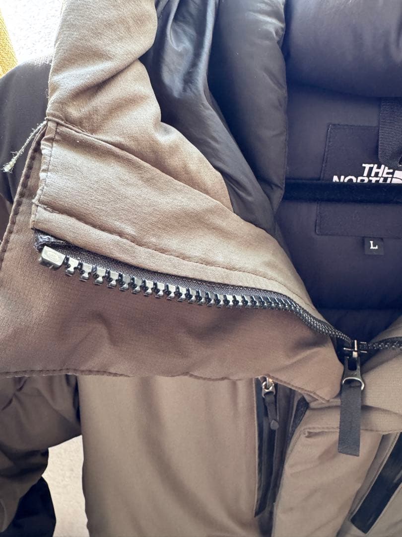 美品 THE NORTH FACE バルトロライトジャケット ニュートープ