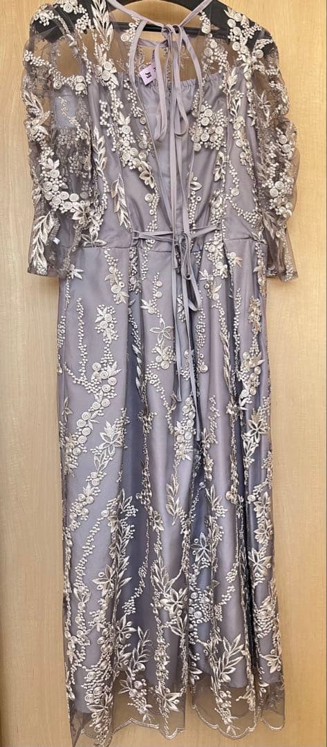 【美品】niana刺繍シアーレースドレス／オケージョンドレス（M）