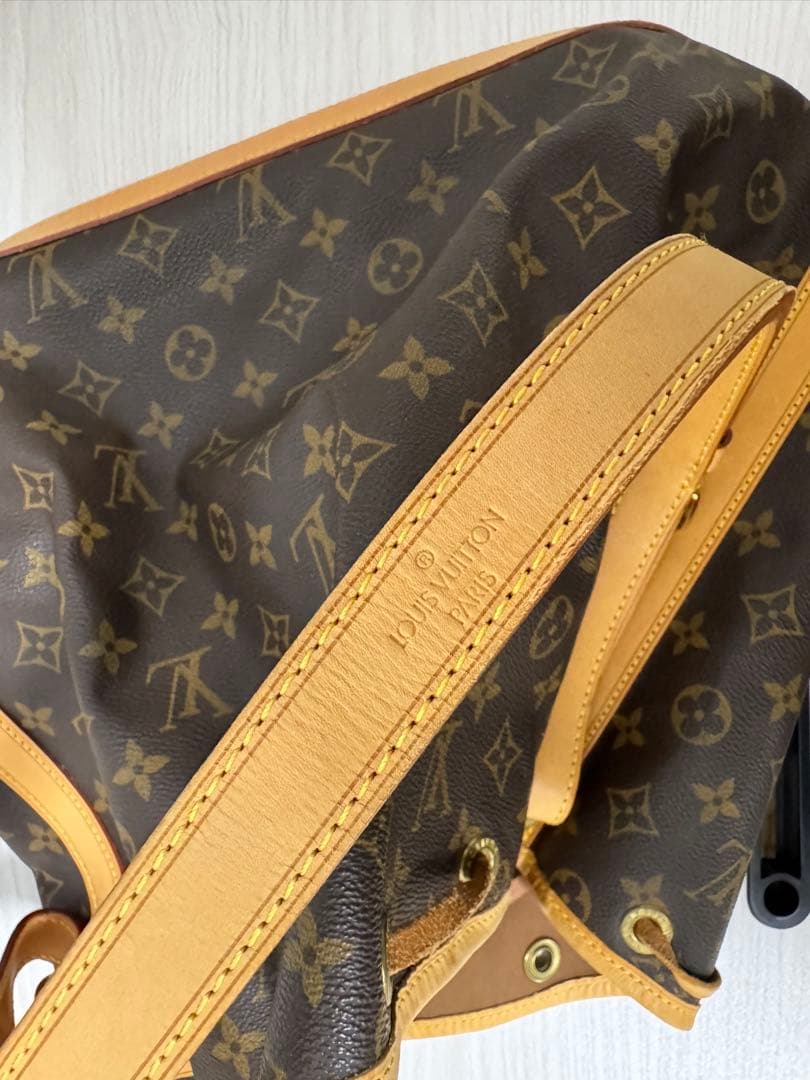 ルイヴィトン モノグラム ノエ 巾着型ショルダーバッグ ヴィンテージ 定番